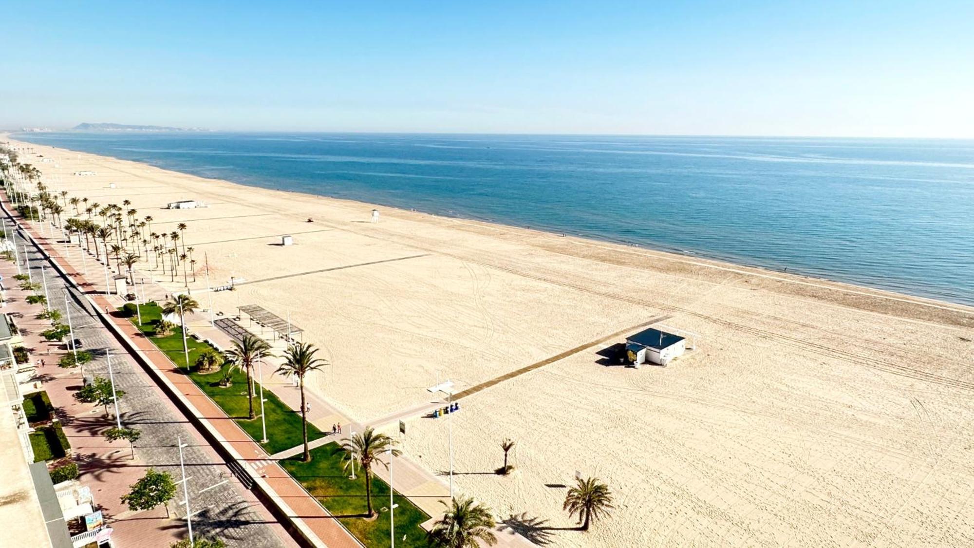Neptuno Gandia Primera Linea - Alquiler Familias Playa de Gandia エクステリア 写真